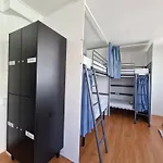 Hostel Castilho 63 &