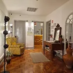 Castilho 63 &
