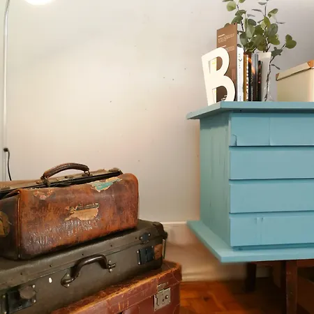 Auberge de jeunesse Castilho 63 &