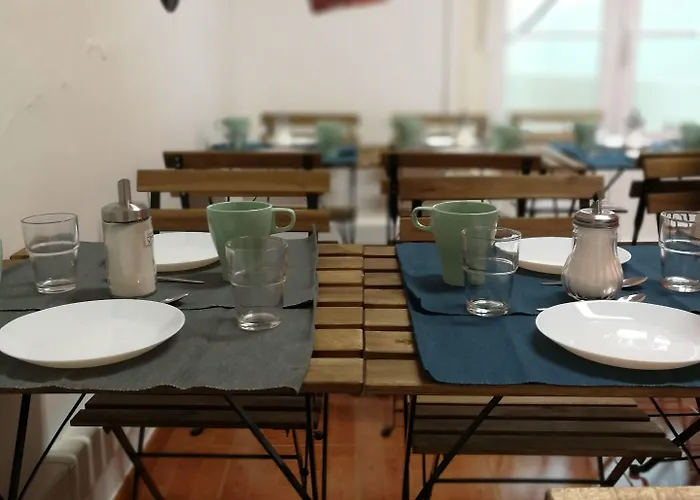 Hostal Castilho 63 &