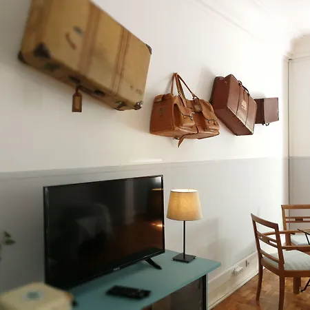 Castilho 63 & אכסניה *