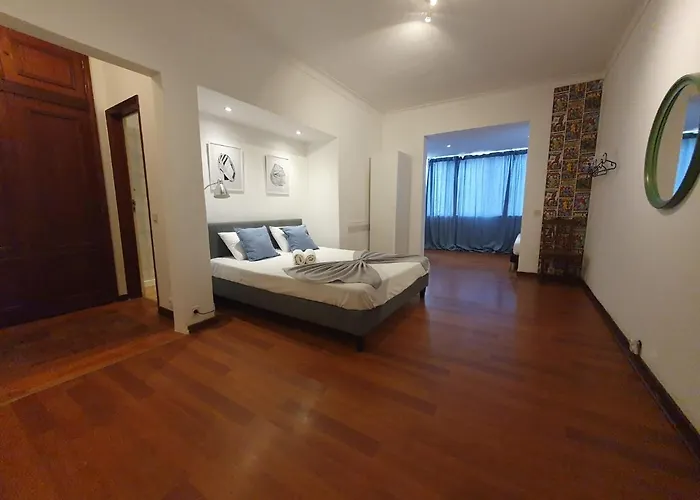 Vandrerhjem Castilho 63 &